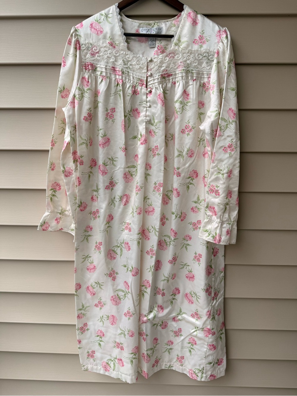 Erika Taylor Intimates Floral Satin Nightgown Medium Lace Cottagecore
